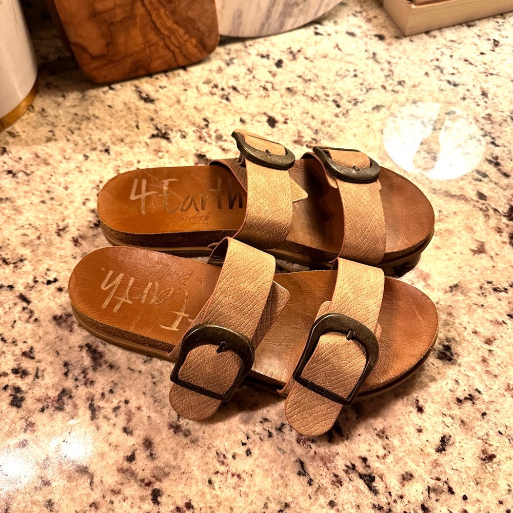 4Earth by Blowfish Sandals